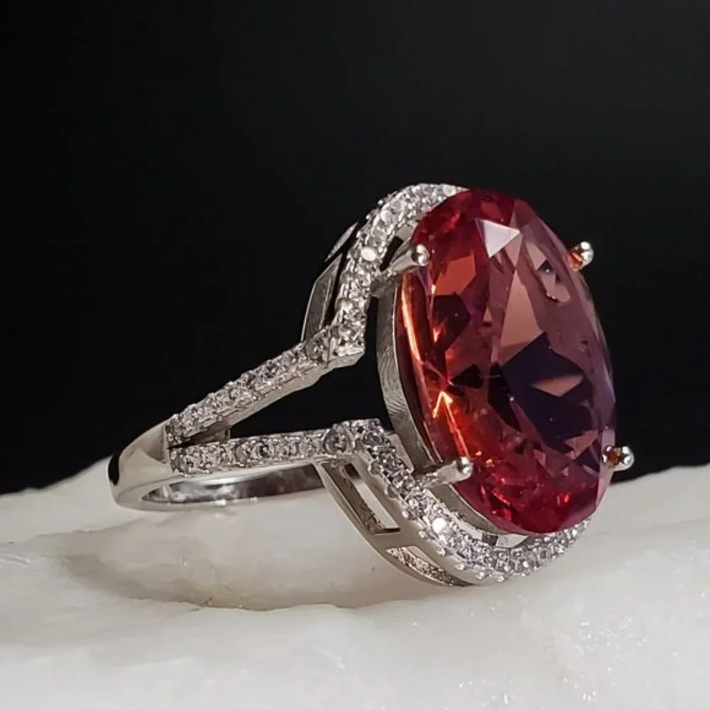 GG Unique Jewelry dietrich solid